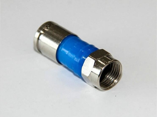Wasserdichtes männliches Kompressions-Verbindungsstück BNC für Verbindungsstück des Kabel-RG59 des Gold/CCTV